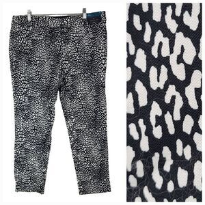 NWT Worthington Women's Ankle Skinny Pants Comfy Stretch Size 12 Animal Spots BW